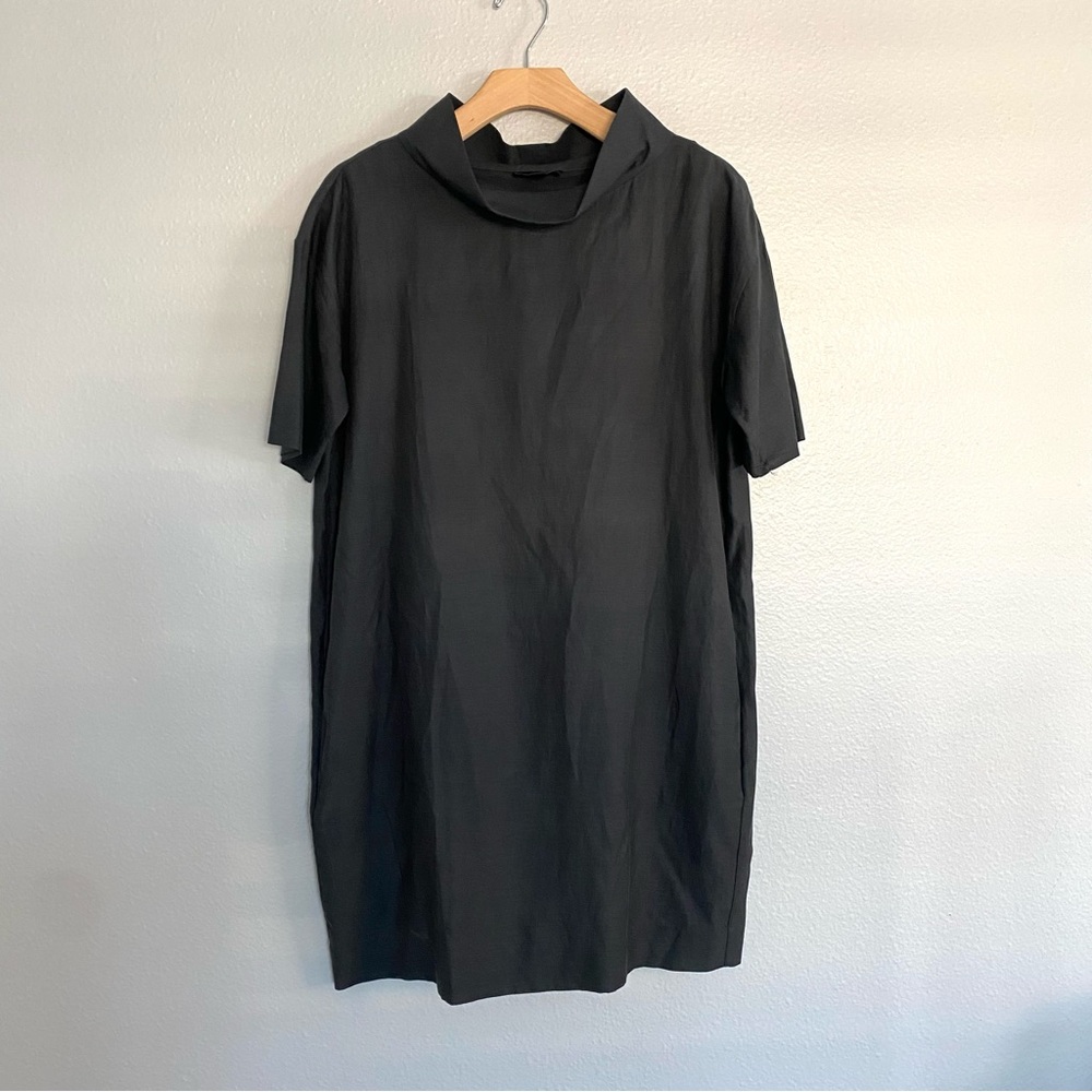 COS Dark gray mock turtleneck dress with pockets!